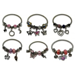 Charm Bracelets in Gift Box (9ct) rrp £2.99 Charm Bracelets in Gift Box (9ct) rrp £2.99