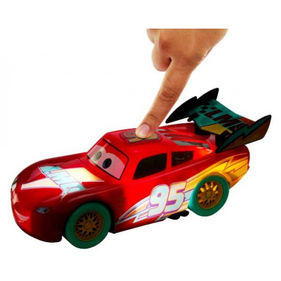 Disney Pixar Cars Light Up Lightning McQueen (2ct) RRP £22.99