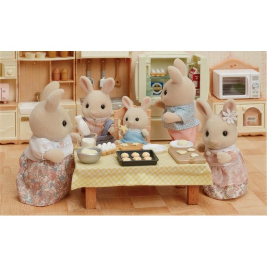Milk Rabbit Family (SYL05706) RRP £23.99