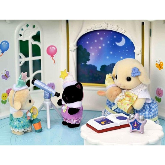 Sleepover Party Friends (SYL25750) RRP £18.99