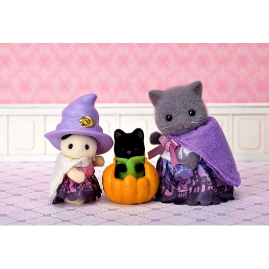 Halloween Surprise Party Set (SYL25764) RRP £29.99