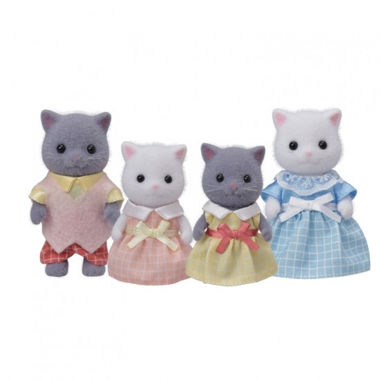 Persian Cat Family - (SYL05455) RRP £21.99