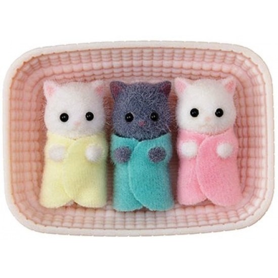 Persian Cat Triplets (SYL05458) RRP £10.99